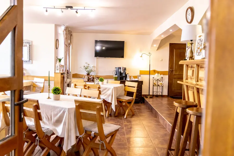 Restaurantul și preparatele Pensiunii Poiana Avrigului